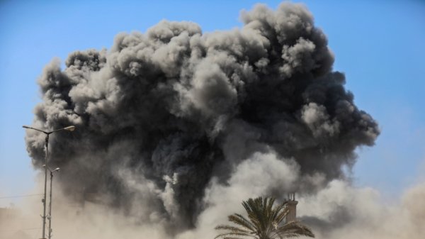 股票配资资讯门户 加沙战火700天：6.4万人殒命，百万人再陷无处可逃绝境